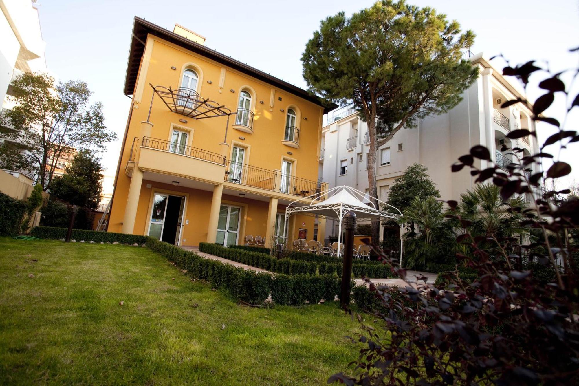 Hotel Alibi Rimini Exterior photo